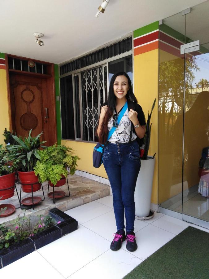 Hospedaje De Lidia Lima Luaran gambar